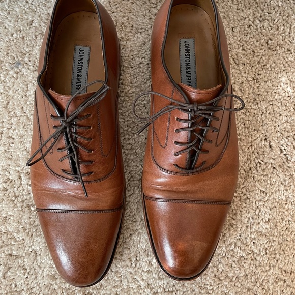 Johnston & Murphy cap toe lace up brown dress shoes - Picture 5 of 6